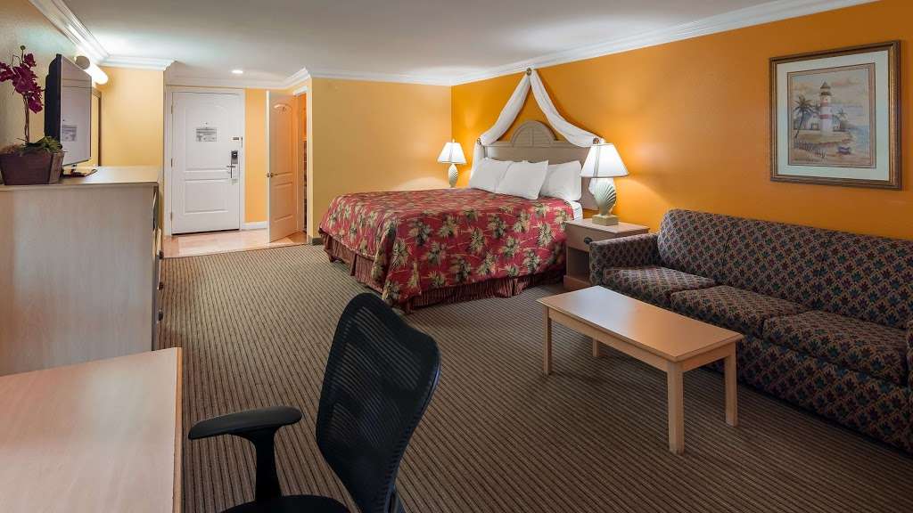 Best Western Harbour Inn & Suites | 16912 Pacific Coast Hwy, Sunset Beach, CA 90742, USA | Phone: (562) 592-4770