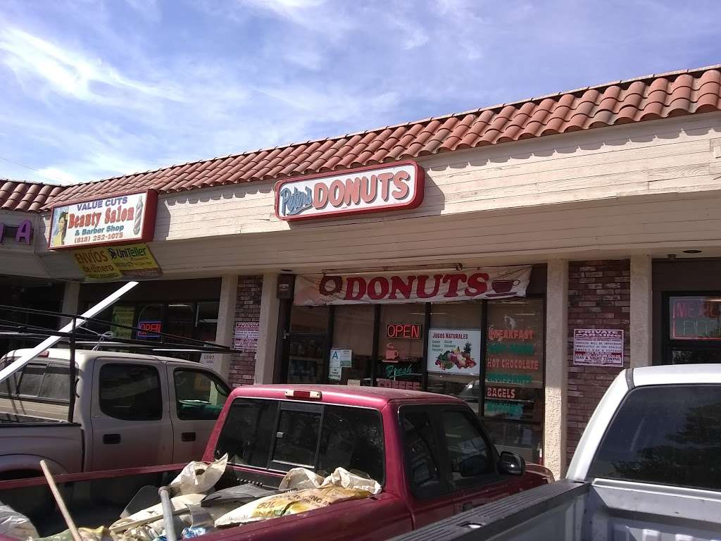 Peters Donuts | 8879 Laurel Canyon Blvd, Sun Valley, CA 91352, USA | Phone: (818) 252-0967