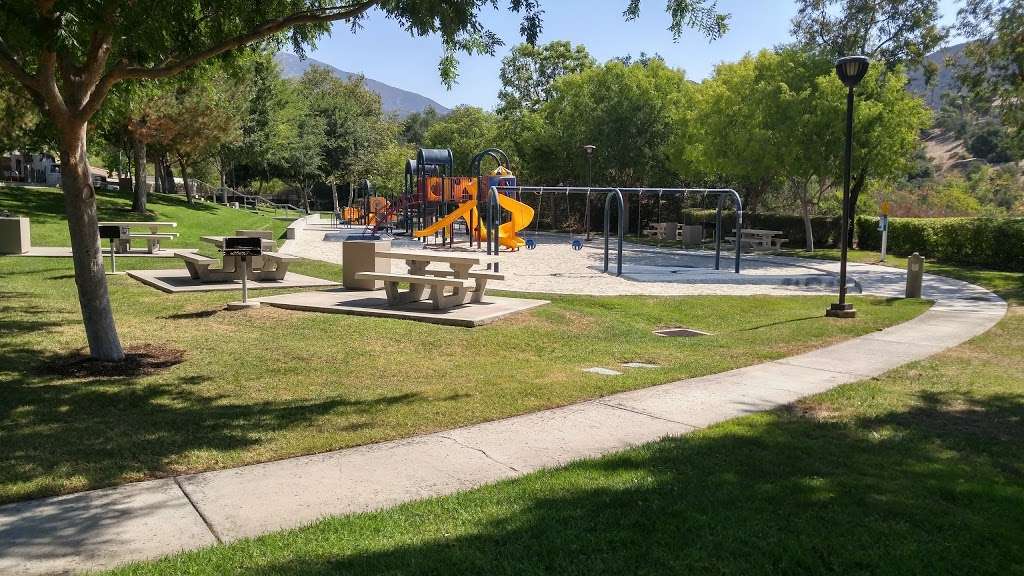 Trabuco Highlands Central Park | –32332 United States, 32248 Robinson Ranch Rd, Trabuco Canyon, CA 92679