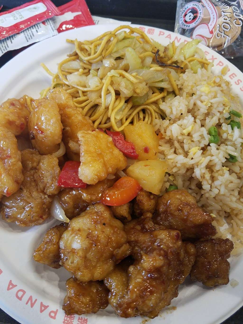 Panda Express | 5230 Fairmont Pkwy, Pasadena, TX 77505 | Phone: (281) 991-1888