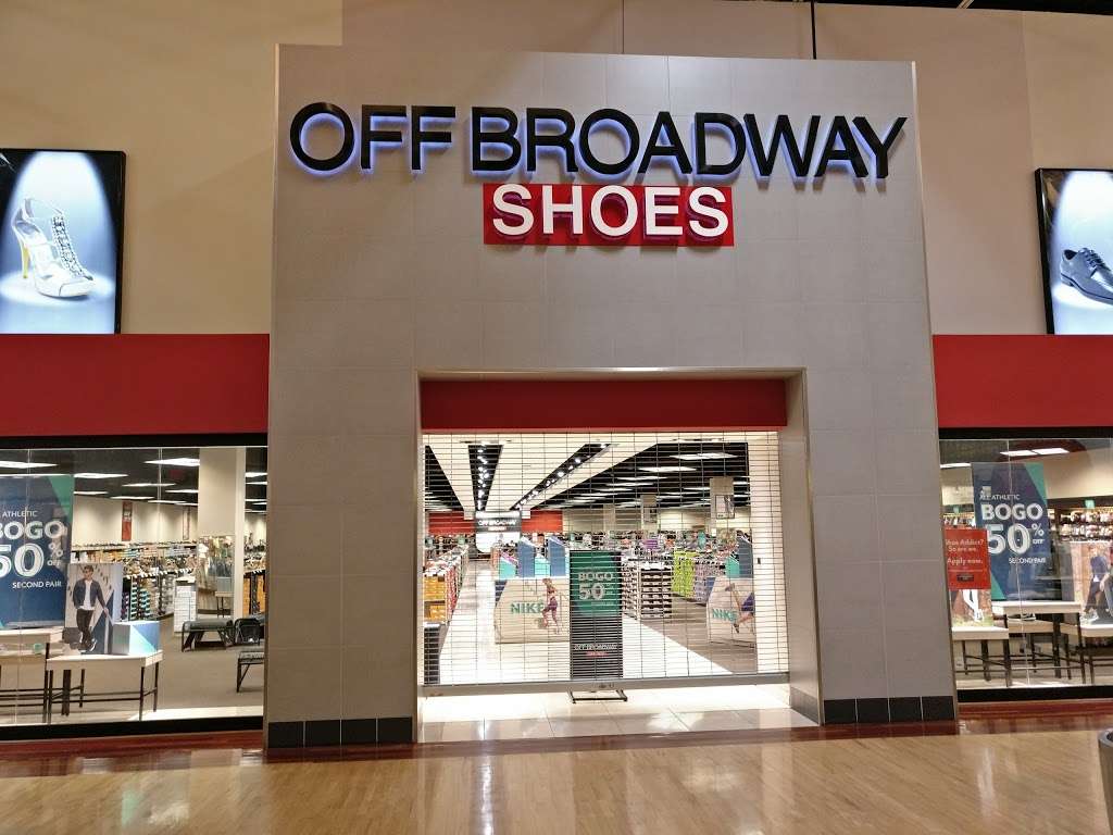 Off Broadway Shoe Warehouse | 3000 Grapevine Mills Pkwy SUITE 603, Grapevine, TX 76051 | Phone: (972) 691-4676