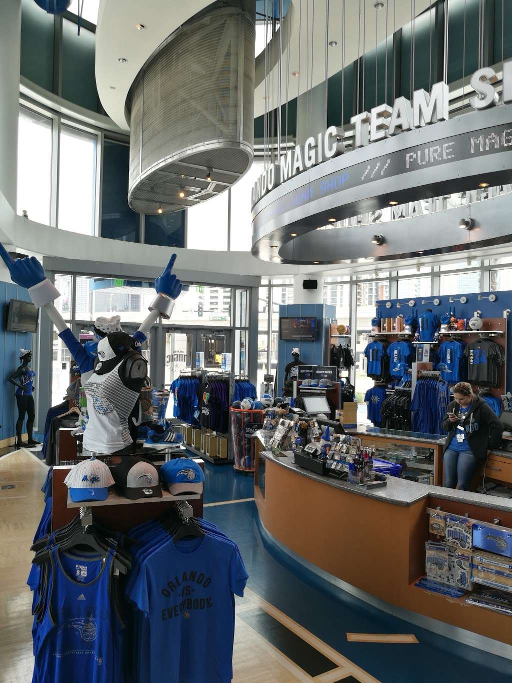 Orlando Magic Team Shop | 400 W Church St, Orlando, FL 32801, USA | Phone: (407) 440-7467