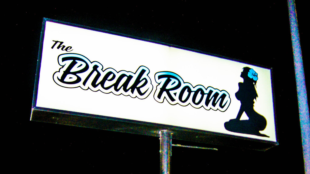 The break room bar Fullerton | 601 S Raymond Ave, Fullerton, CA 92831, USA | Phone: (714) 870-0711