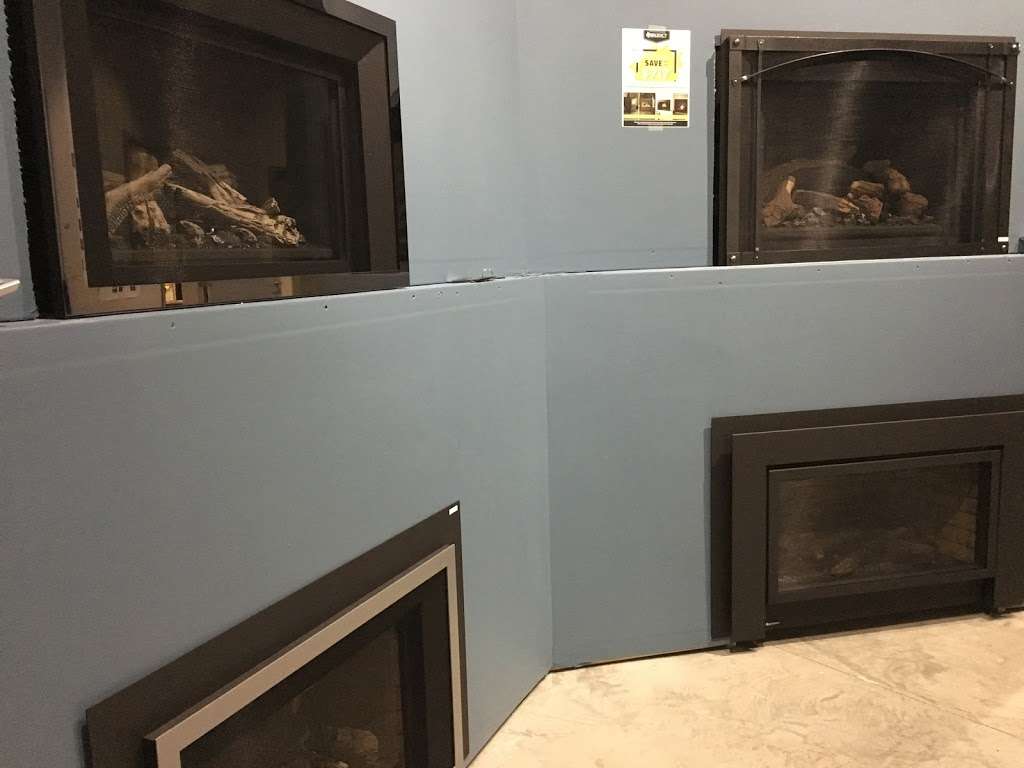 Regency Fireplace Showroom | 6959 N Milwaukee Ave, Niles, IL 60714, USA | Phone: (847) 696-1686