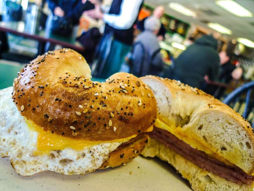 Goldberg Famous Bagels | 55 Skyline Dr, Ringwood, NJ 07456, USA | Phone: (973) 962-4800