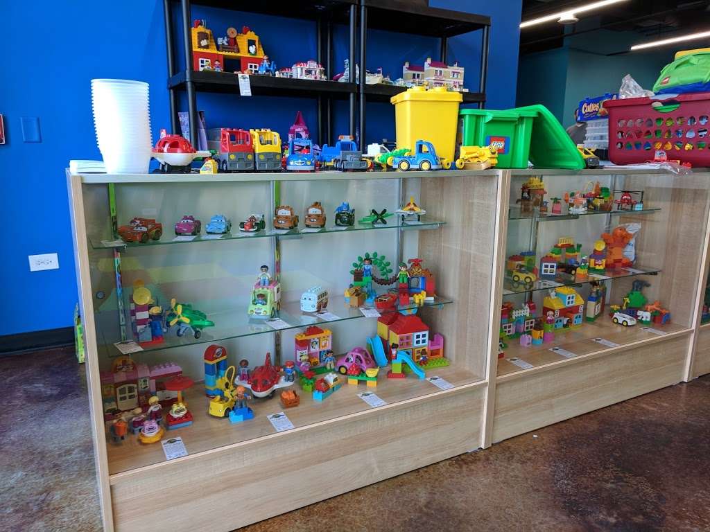 Bricks & Minifigs | 9200, 20649 W Renwick Rd, Crest Hill, IL 60403, USA | Phone: (815) 582-4220