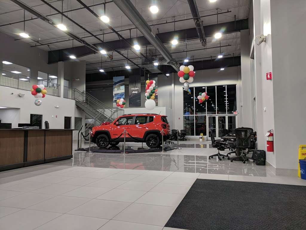 Quirk Chrysler Jeep | 441 Quincy Ave, Braintree, MA 02184, USA | Phone: (781) 917-1400