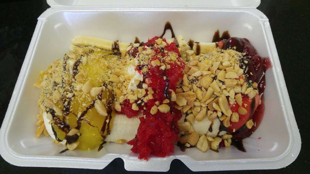 Brain Freeze Ice Cream Parlor | 3701 Church Rd, Mt Laurel, NJ 08054, USA | Phone: (856) 242-3780