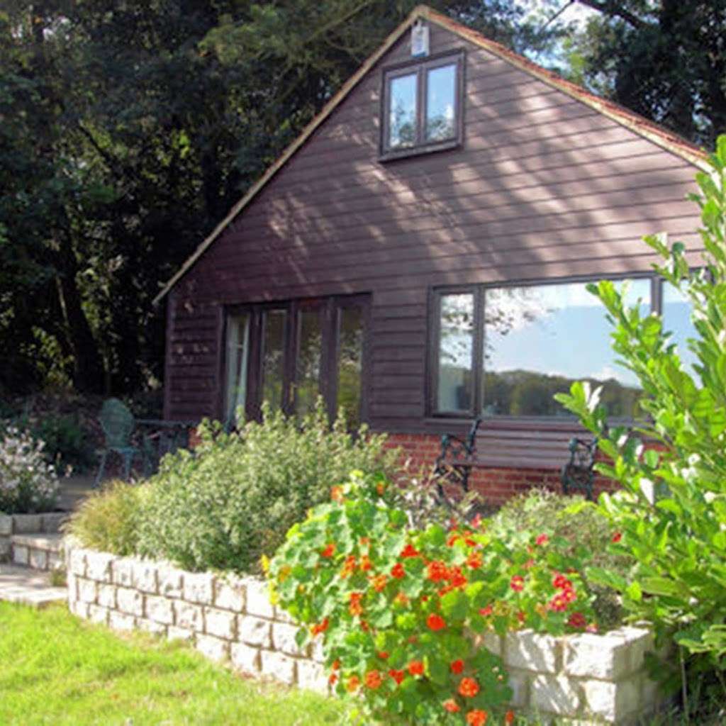 Beechfield Cottages | Little Beechfield Farm, Heron Hill Ln, Meopham DA13 0QL, UK | Phone: 01474 888000