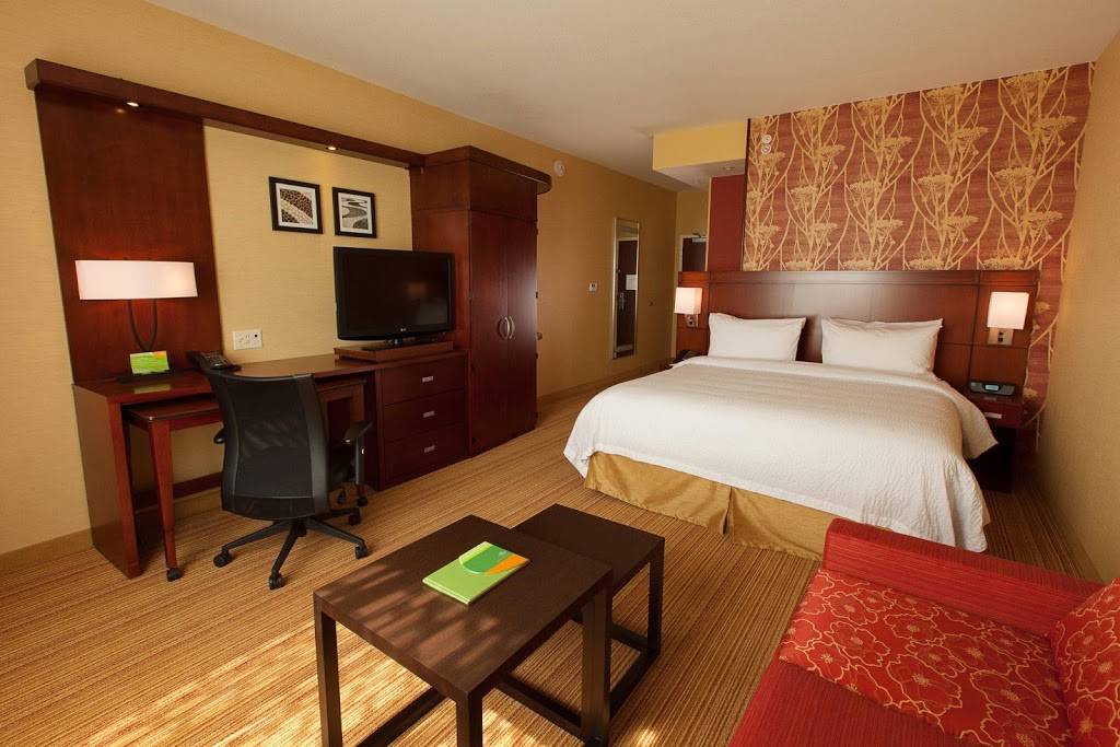 Courtyard by Marriott Kansas City at Briarcliff | 4000 N Mulberry Dr, Kansas City, MO 64116, USA | Phone: (816) 841-3300