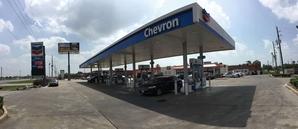 Chevron | 11836 S Texas 6, Sugar Land, TX 77498, USA | Phone: (281) 564-1299