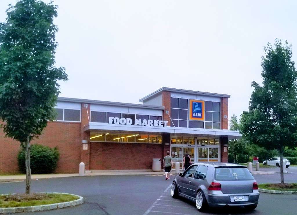 ALDI | 1445 Street Rd, Bensalem, PA 19020, USA | Phone: (855) 955-2534