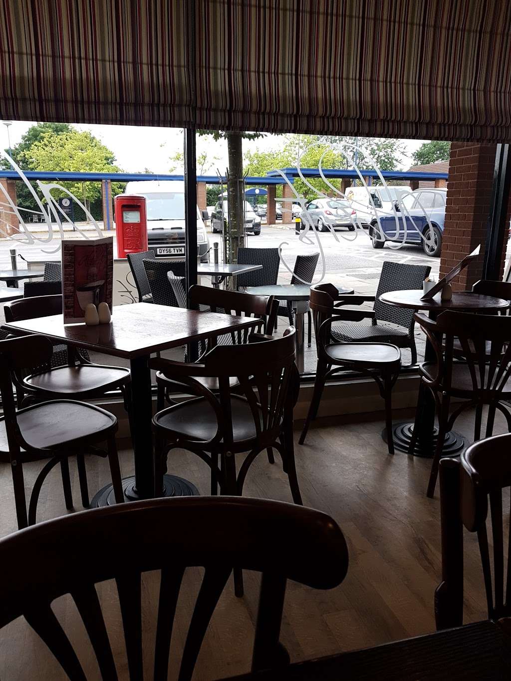 Alberts | 13 Thorley Ln E, Bishops Stortford CM23 4EG, UK | Phone: 01279 507799