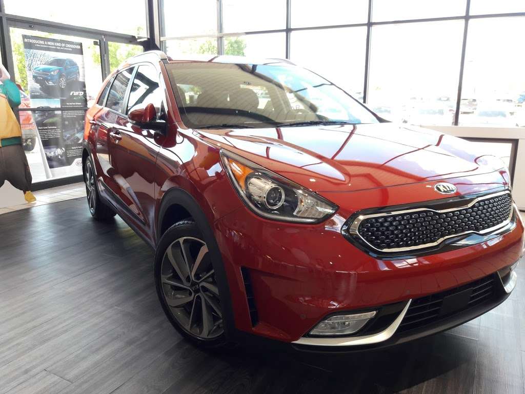 Clay Cooley Kia | 1247 E Airport Fwy, Irving, TX 75062 | Phone: (469) 373-8823