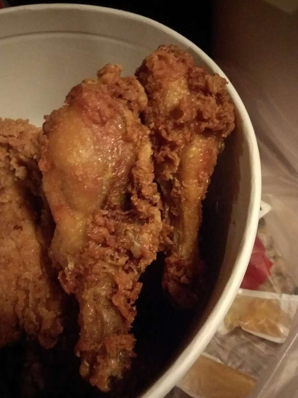 KFC | 201 SE 4th St, Oak Grove, MO 64075, USA | Phone: (816) 690-3302