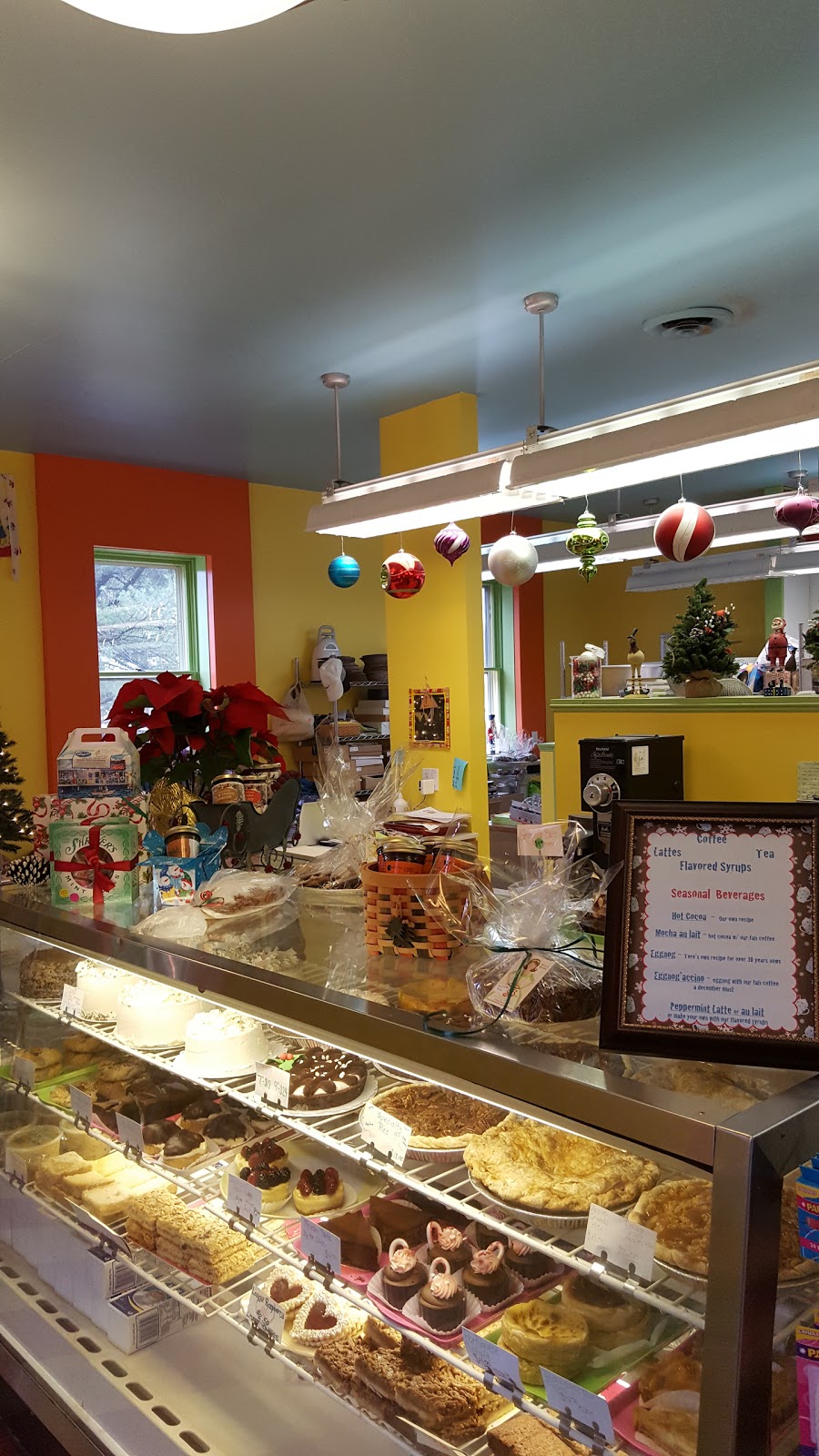 Cakes & Scones Bakery | 1543 PA-507, Greentown, PA 18426, USA | Phone: (570) 676-4155