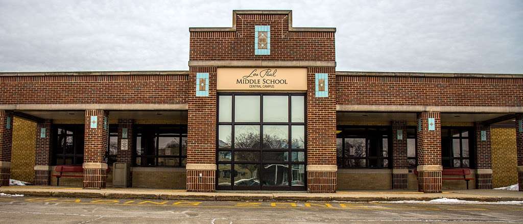 Les Paul Middle School | 325 Carroll St, Waukesha, WI 53186, USA | Phone: (262) 970-3105