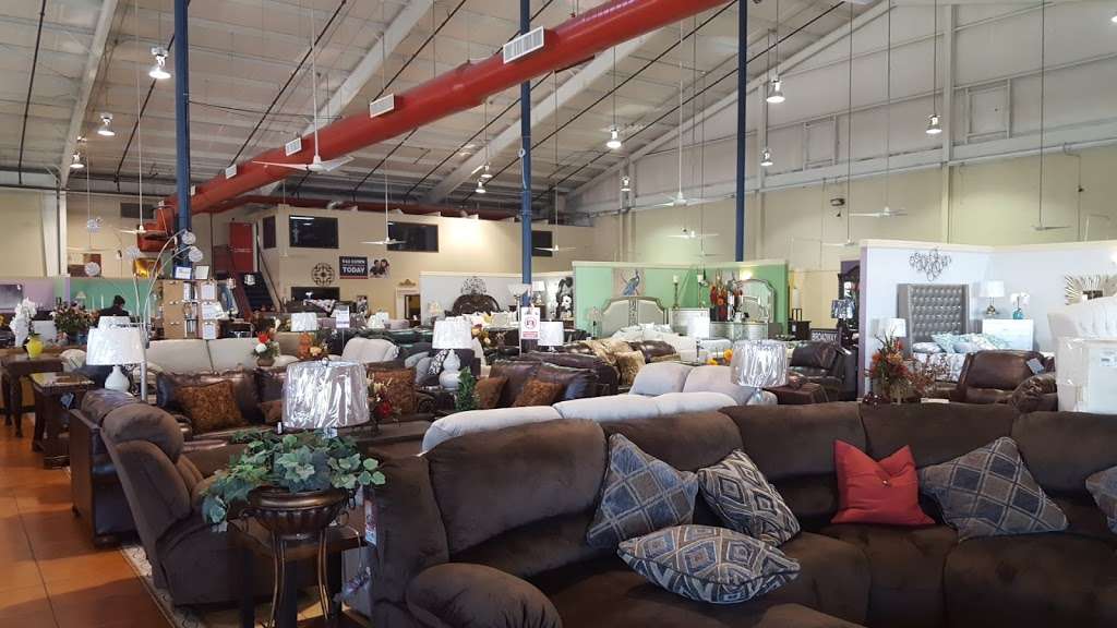 Montanas Home Furniture | 10101 Hammerly Blvd, Houston, TX 77080 | Phone: (713) 465-3230