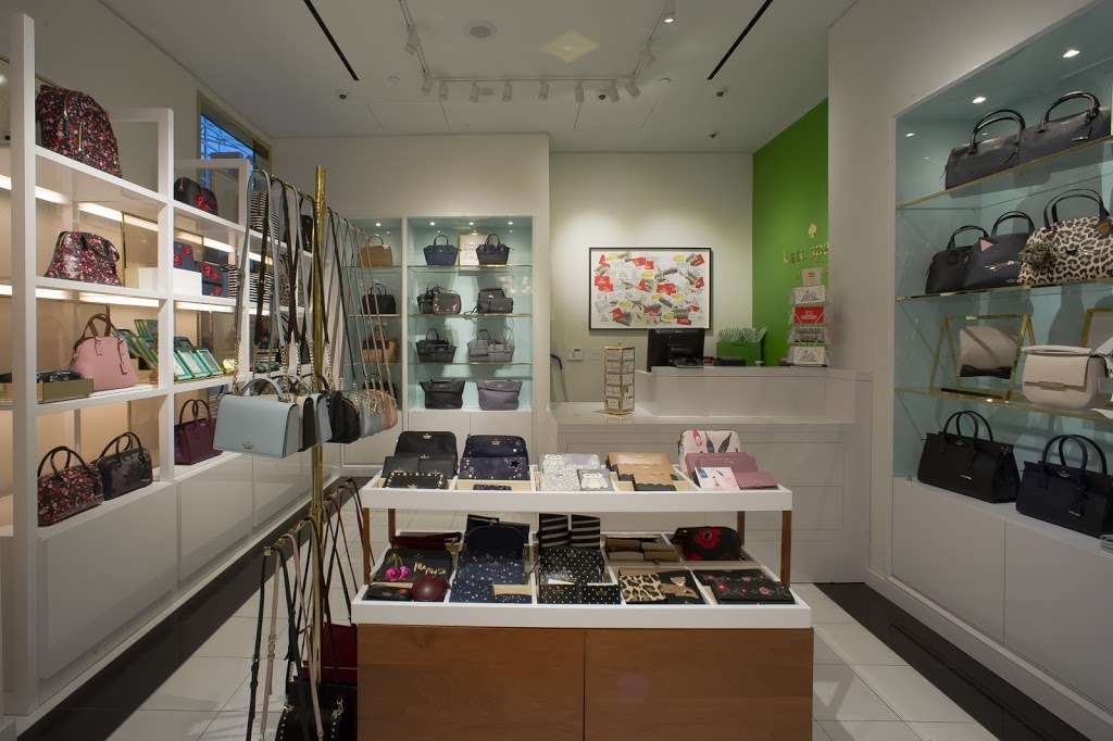 Kate Spade - DFW Airport, Gate D27 | 2333 S International Pkwy, Dallas, TX 75261, USA | Phone: (972) 973-1041