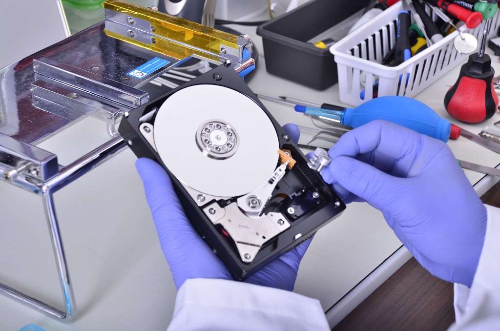 PC Warehouse Data Recovery and Computer Sales/Services | 3333 U.S. 9 #2, Freehold, NJ 07728 | Phone: (732) 866-9799