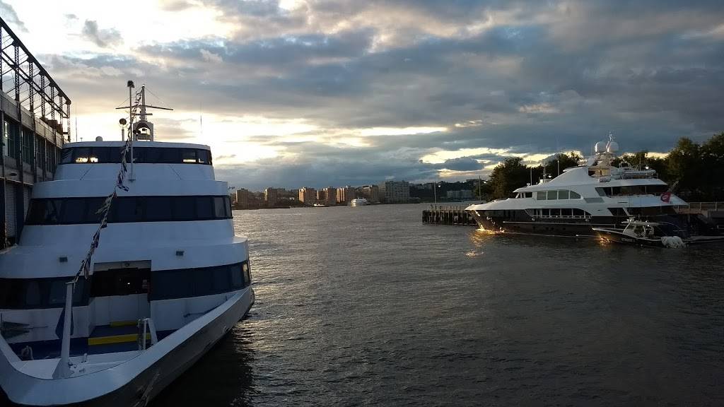 Spirit of New York by Hornblower Cruises & Events | 61 Chelsea Piers, New York, NY 10011, USA | Phone: (212) 727-2789