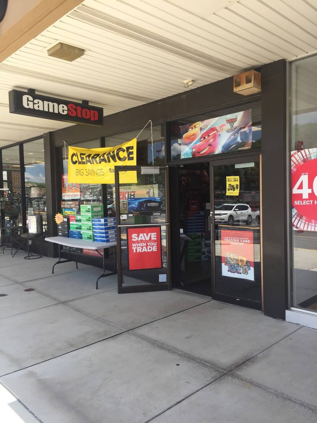 GameStop | 645 Clairton Blvd, Pleasant Hills, PA 15236 | Phone: (412) 650-8480