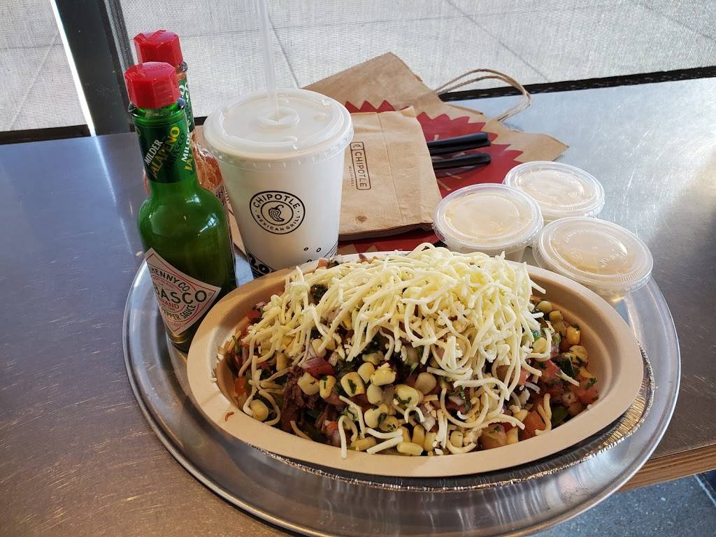 Chipotle Mexican Grill | 9820 S 71st Plaza Suite 117, Papillion, NE 68133 | Phone: (402) 331-2874