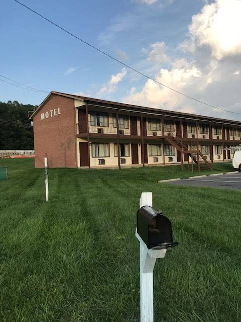 Green Valley Motel Winston Salem by Magnuson Worldwide | 4170 Patterson Ave, Winston-Salem, NC 27105 | Phone: (336) 767-2900