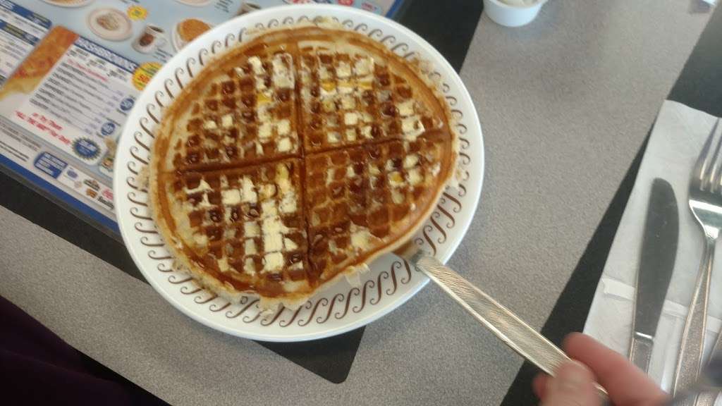 Waffle House | 7810 S IN-13, Pendleton, IN 46064, USA | Phone: (317) 485-4680