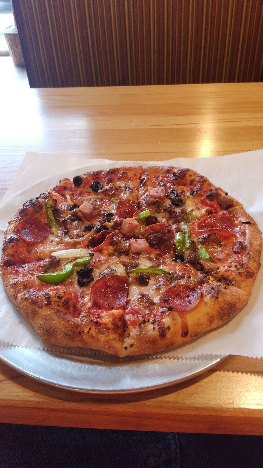 Farleys Pizzeria | 15025 Lancaster Hwy # D3, Charlotte, NC 28277, USA | Phone: (704) 714-8899
