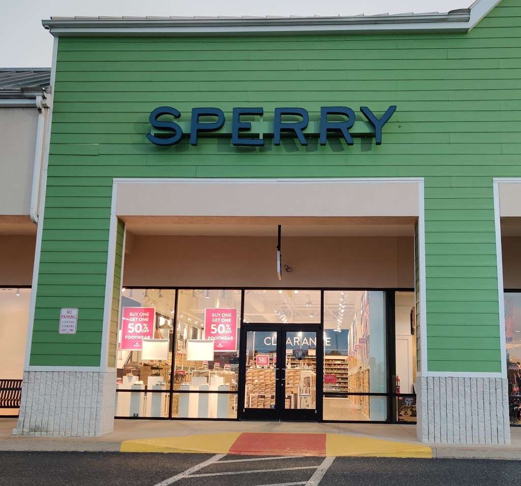 sperry tanger outlet