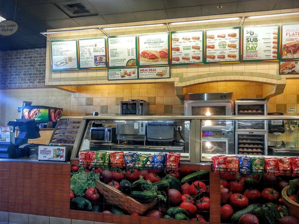 Subway Restaurants | 26861 Trabuco Rd F, Mission Viejo, CA 92691, USA | Phone: (949) 581-3366