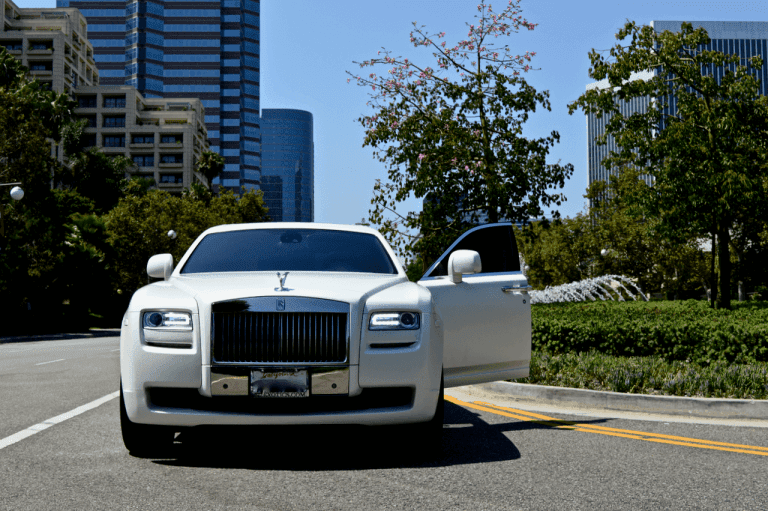 Royal Rides Auto leasing & Sales | 2215 Hyperion Ave, Los Angeles, CA 90027, USA | Phone: (818) 770-2959