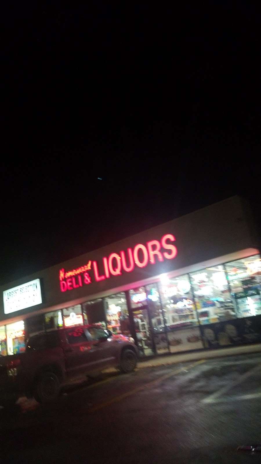 Homewood Liquors & Deli | 18222 Halsted St, Homewood, IL 60430, USA | Phone: (708) 647-0970