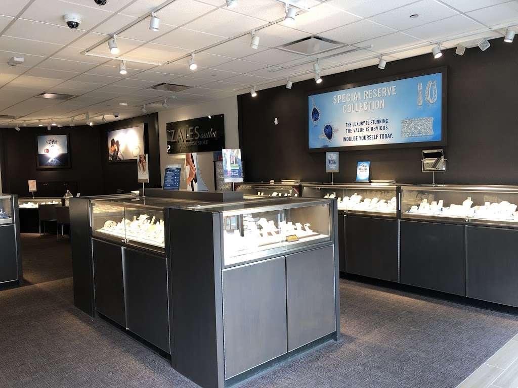 Zales Outlet | 2768 Livermore Outlets Dr, Livermore, CA 94551, USA | Phone: (925) 273-9487