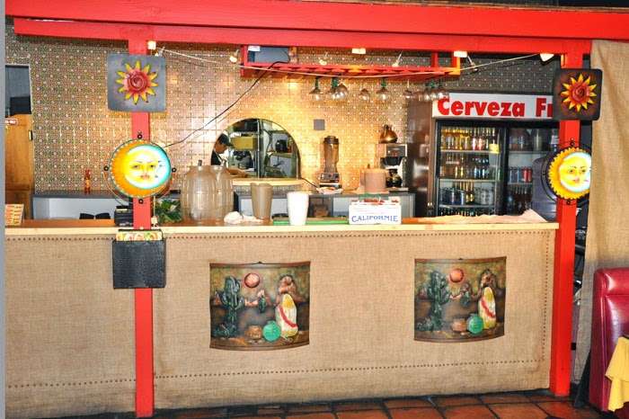 Little Mexico Restaurant | 1923 W Whittier Blvd, Montebello, CA 90640, USA | Phone: (323) 721-7310