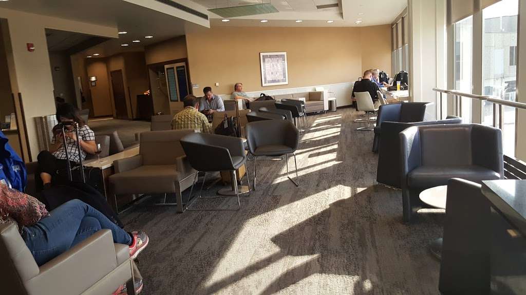 Delta Sky Club | 5300 S Howell Ave, Milwaukee, WI 53207, USA