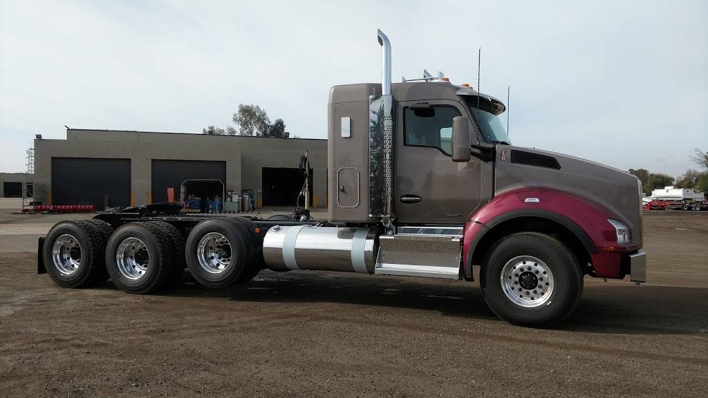 Cozad Trailers Sales LLC | 4907 Waterloo Rd, Stockton, CA 95215, USA | Phone: (209) 931-3093