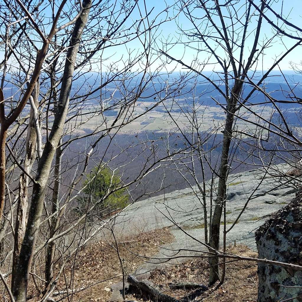 Old Rag Circuit Hike | Nethers Rd, Etlan, VA 22719, USA | Phone: (540) 999-3500