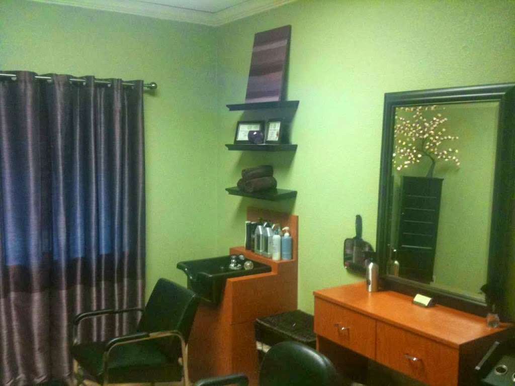 Katie Bs Hair Studio | 2914 Thousand Oaks, San Antonio, TX 78247 | Phone: (210) 995-2234