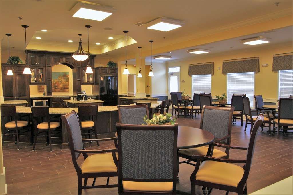 Benton House of Lenexa | 22000 Prairie Star Pkwy, Lenexa, KS 66220, USA | Phone: (913) 839-4097