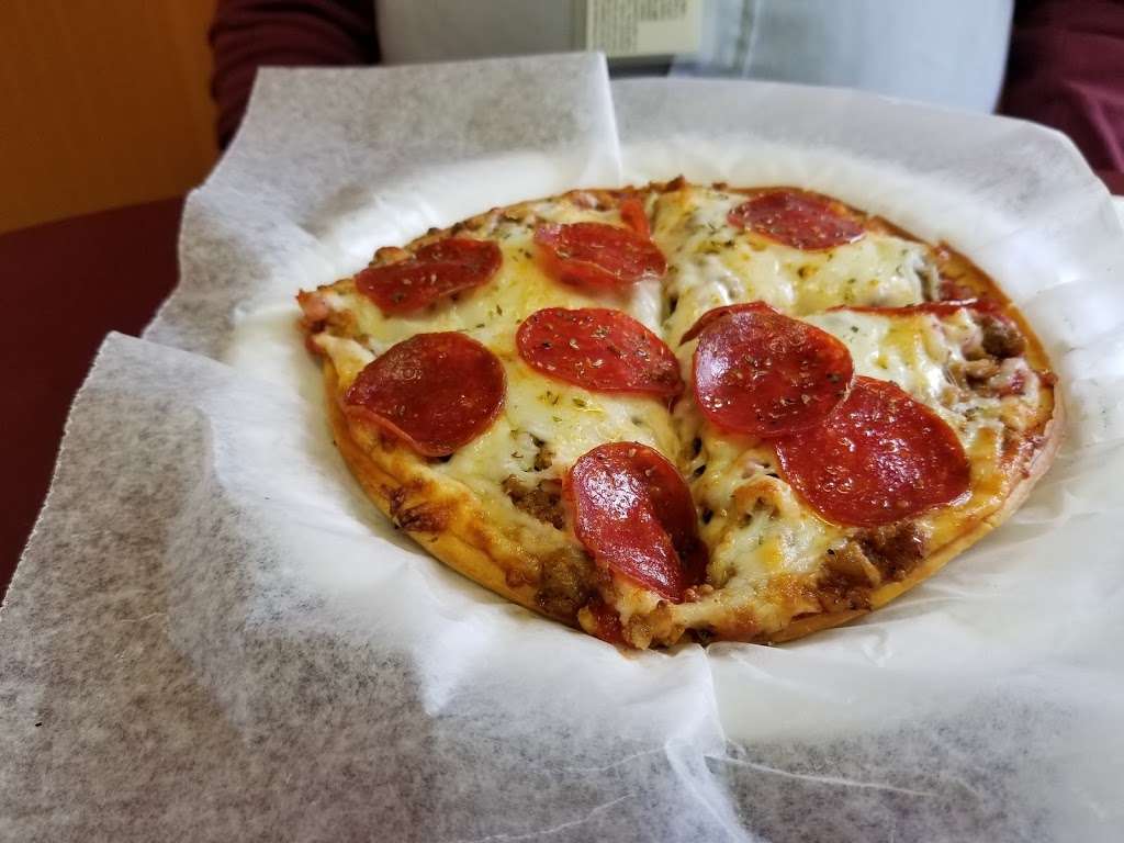 Mickey & Bills Pizza | 3102 Foltz St, Indianapolis, IN 46241, USA | Phone: (317) 241-6019