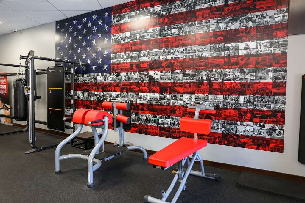 Snap Fitness | 19233 Golden Valley Rd, Santa Clarita, CA 91321, USA | Phone: (661) 424-2700