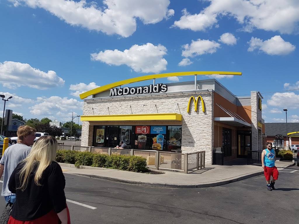 McDonalds | 3120 Niagara Falls Blvd, Amherst, NY 14228, USA | Phone: (716) 213-0014