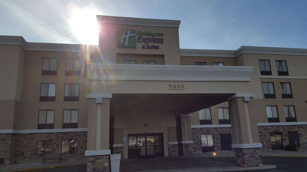 Holiday Inn Express & Suites INDIANAPOLIS W - AIRPORT AREA | 5855 Rockville Rd, Indianapolis, IN 46224, USA | Phone: (317) 554-0900