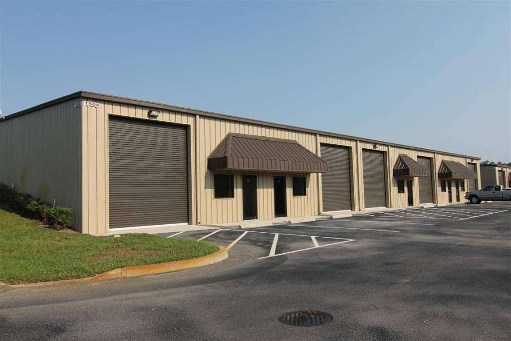 Hunt Industrial Park and The Suites | 15430 County Rd 565A Suite A, Groveland, FL 34736, USA | Phone: (352) 241-7700