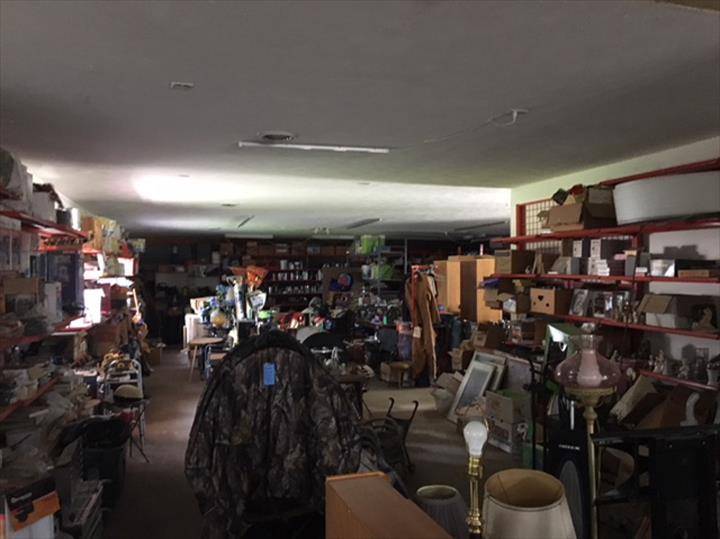 Discount Carpet Warehouse & Bargain Resale Shop | 7809 Redwood Rd, Plymouth, IN 46563, USA | Phone: (574) 936-9855