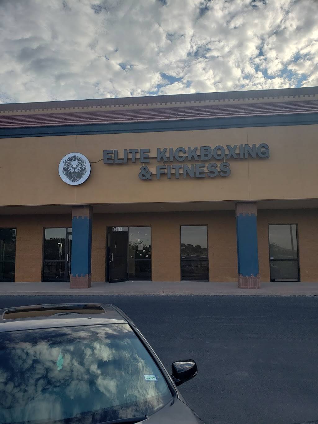 Elite Kickboxing & Fitness | 5200 N Mesa St suite d-103, El Paso, TX 79912, USA | Phone: (915) 316-0373