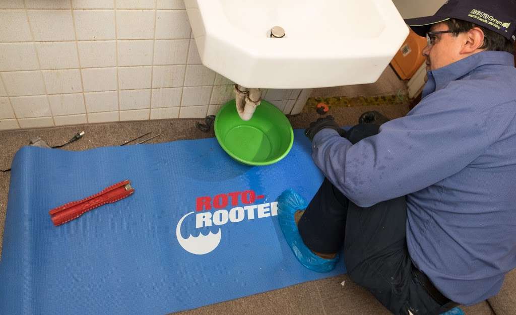 Roto-Rooter Plumbing & Water Cleanup | 630 Forest St, Marlborough, MA 01752, USA | Phone: (508) 251-6031