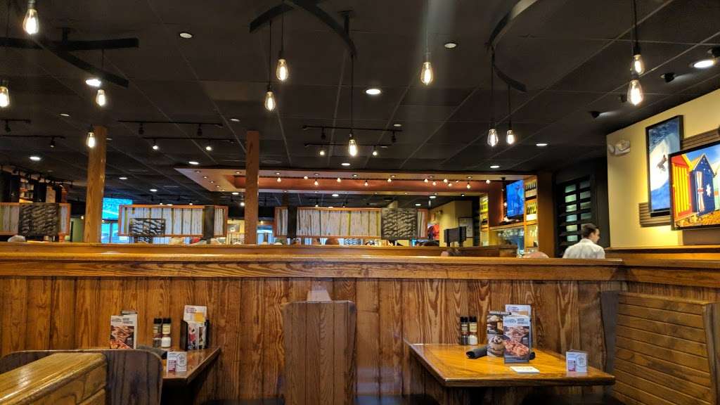 Outback Steakhouse | 1007 W Patrick St, Frederick, MD 21702, USA | Phone: (301) 662-9584